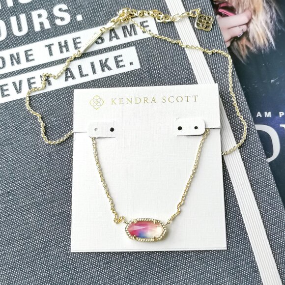 New Gold Kendra Scott Elisa Watercolor Necklace - Picture 2 of 3